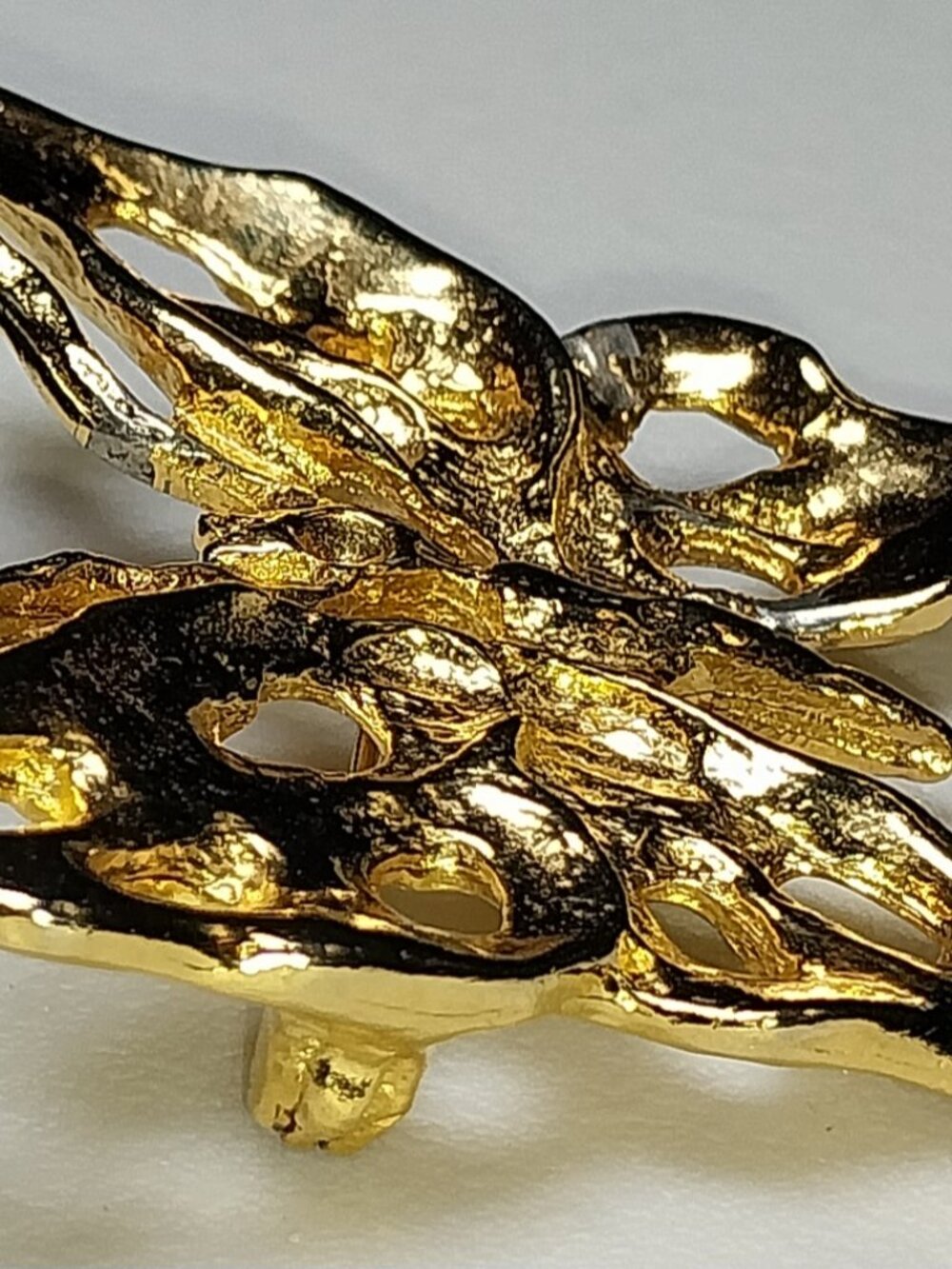 Butterfly Pin/Brooch - Picture 4 of 7
